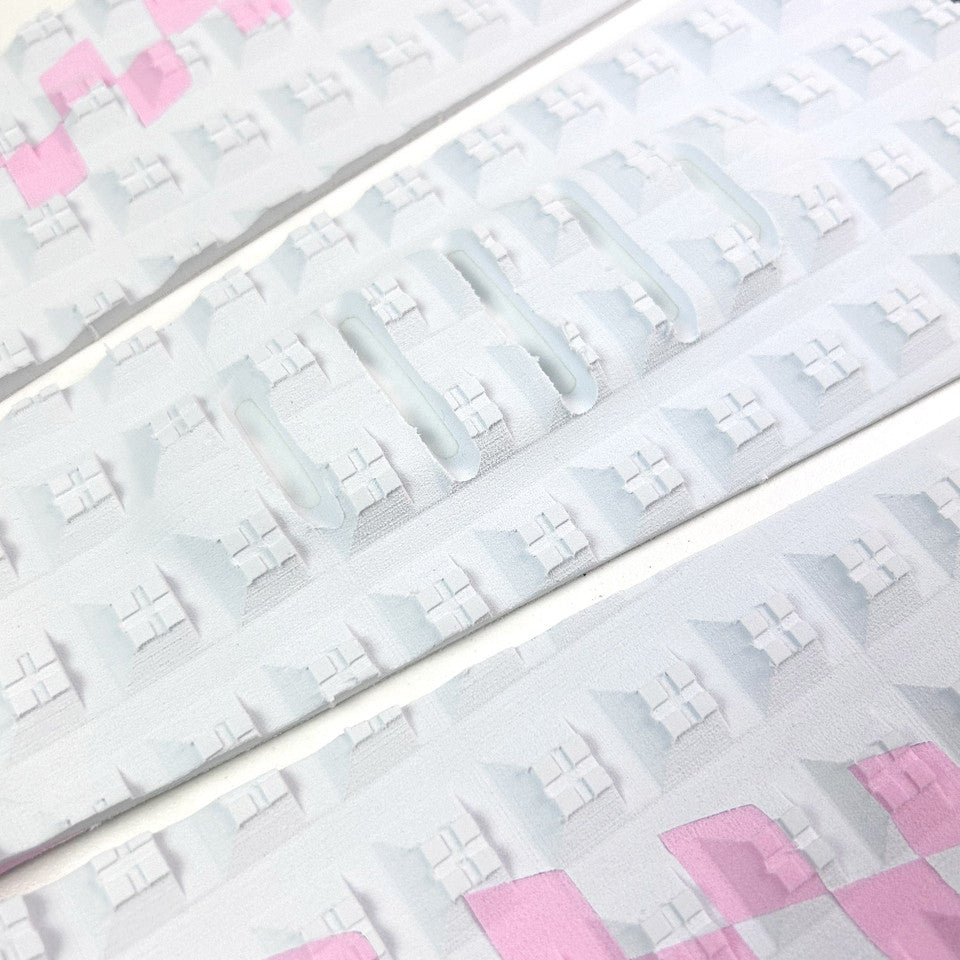 Sheldon Simkus Pro Model 5 & 3 Piece Traction : White / Pink